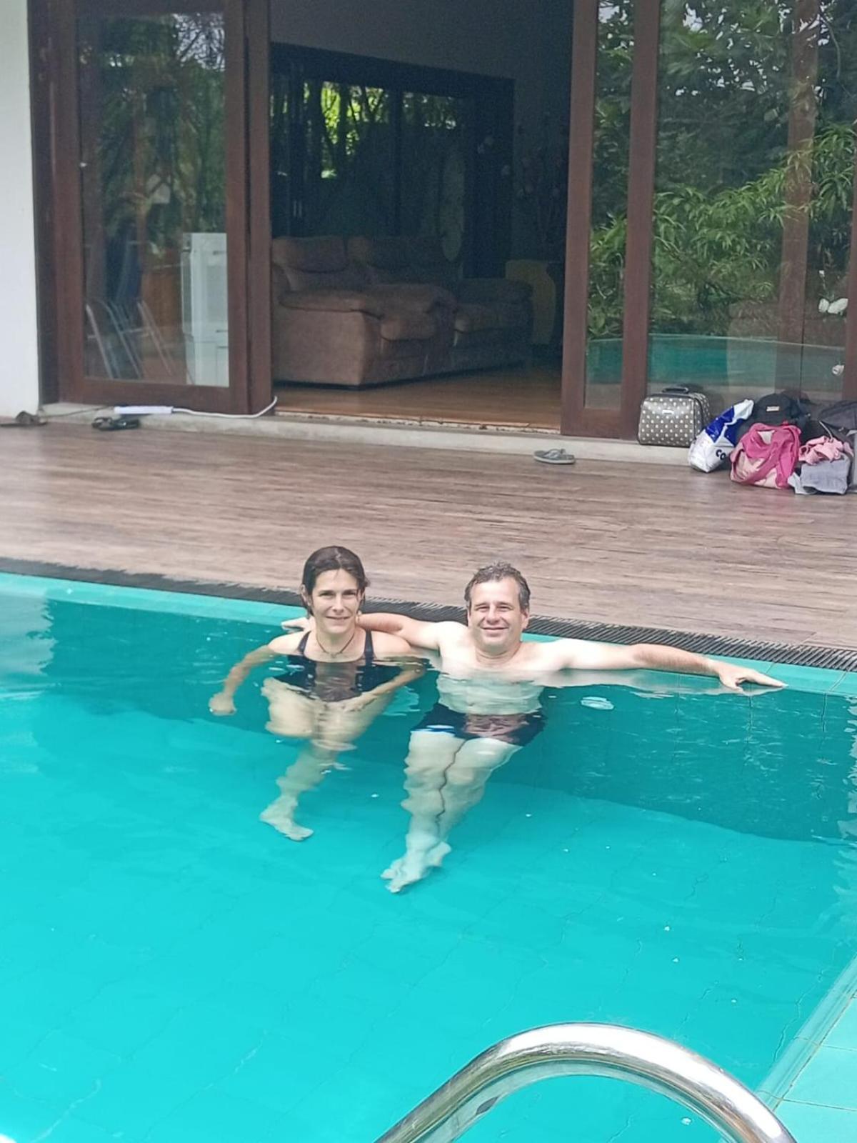 Thalangama Lakeview Lodge バタラムラ エクステリア 写真