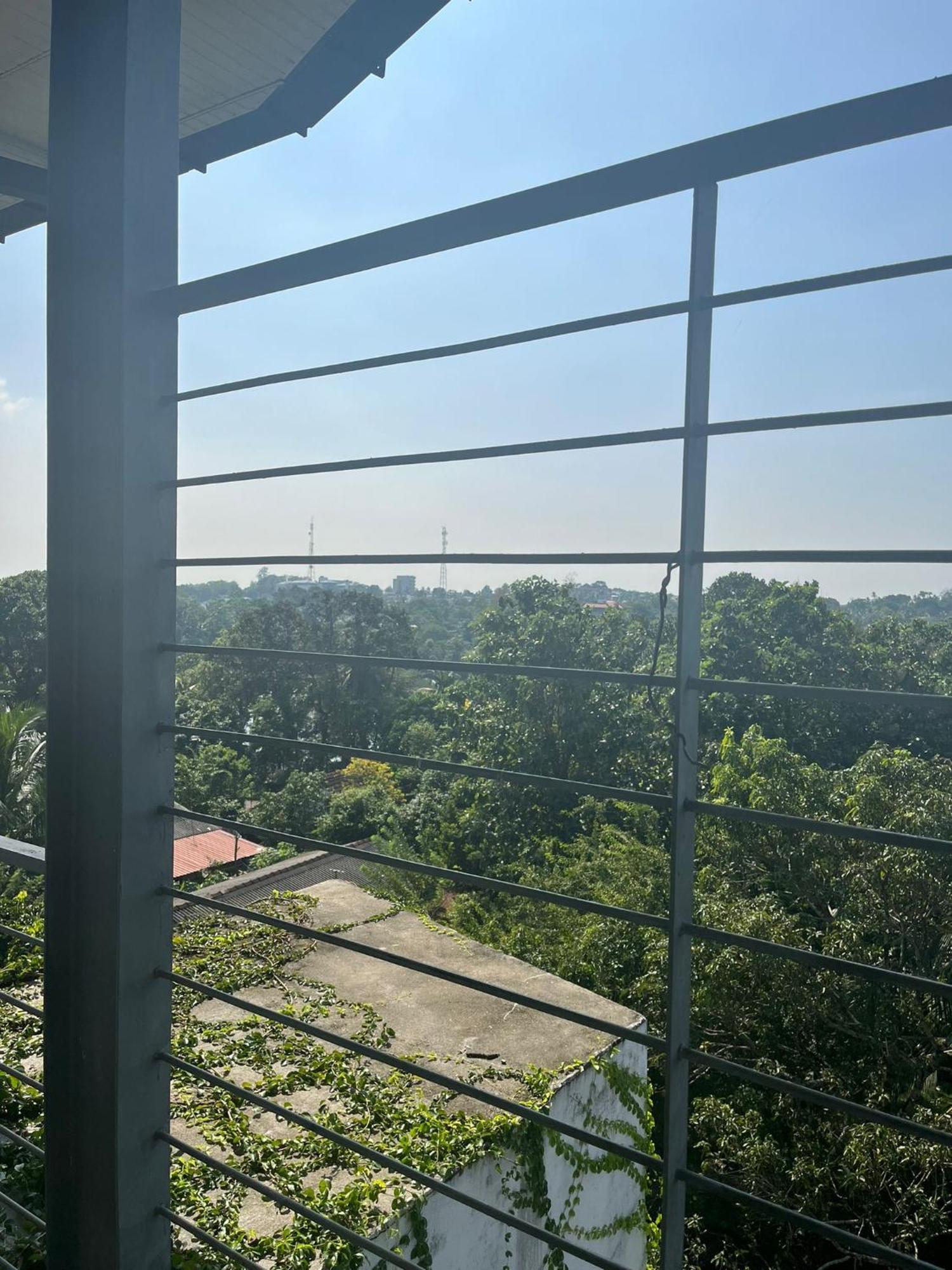 Thalangama Lakeview Lodge バタラムラ エクステリア 写真