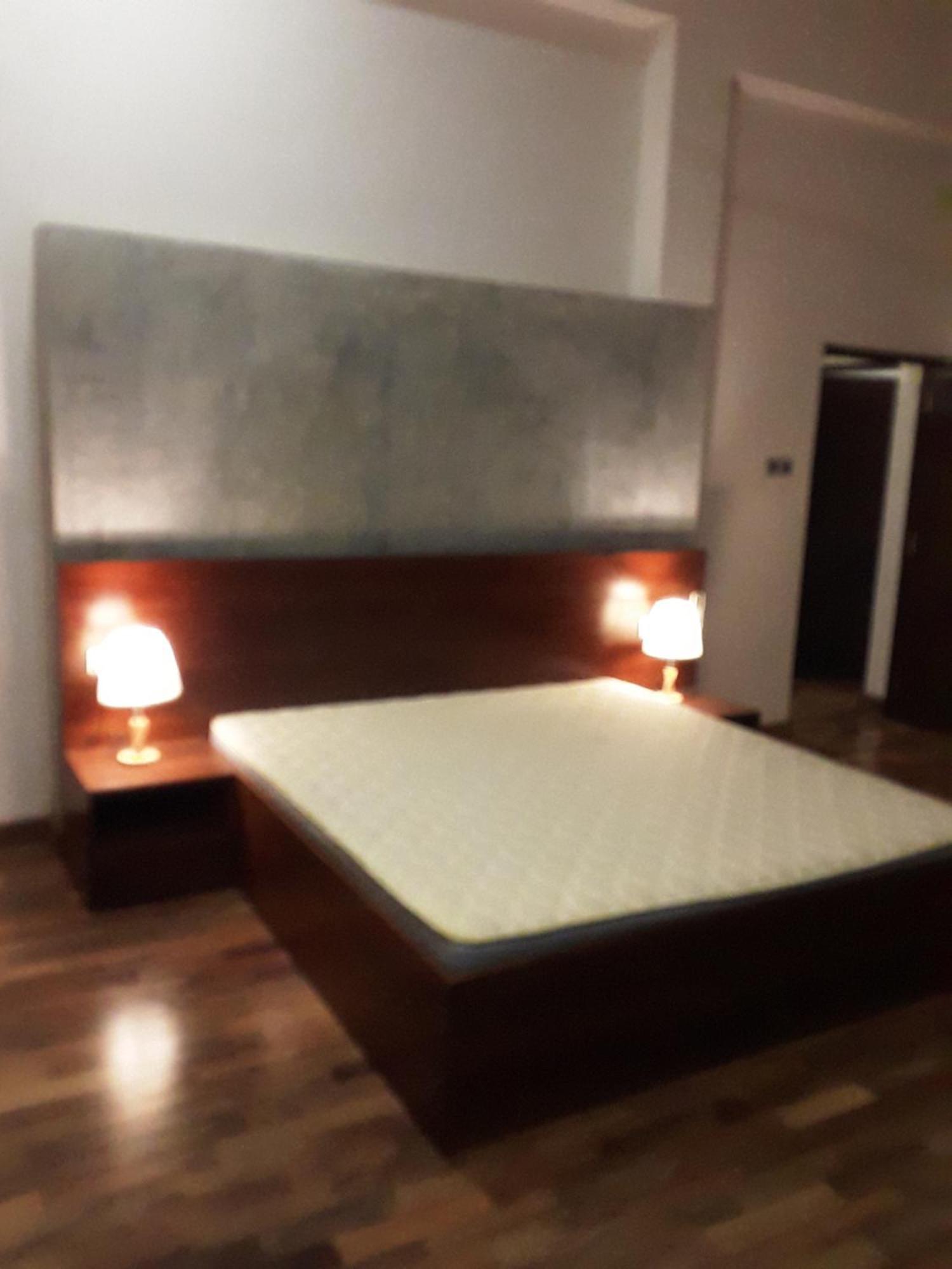 Thalangama Lakeview Lodge バタラムラ エクステリア 写真